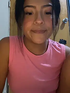 Snapshot of BabyFoxy chatting on March 6, 2026, 5:04 am BabyFoxy online show from March 6, 2026, 5:04 am