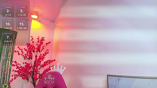 Chloe dolly online show from March 20, 2026, 11:26 am