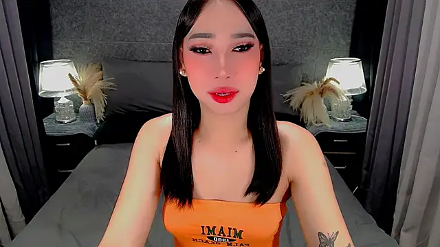 saphira fucks online show from February 9, 2026, 6:34 pm