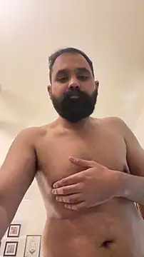 beerboy2222 online show from April 11, 2026, 8:51 am