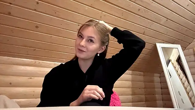 Snapshot of TessSamul chatting on April 4, 2026, 5:32 pm TessSamul online show from April 4, 2026, 5:32 pm