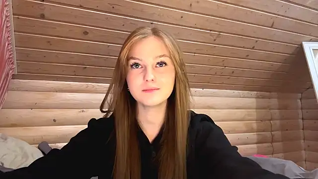 Snapshot of TessSamul chatting on April 23, 2026, 7:38 pm TessSamul online show from April 23, 2026, 7:38 pm