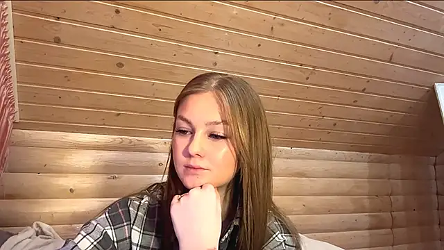 Snapshot of TessSamul chatting on April 25, 2026, 5:10 pm TessSamul online show from April 25, 2026, 5:10 pm