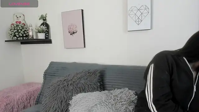 Alexaalove 1 online show from March 11, 2026, 12:33 pm