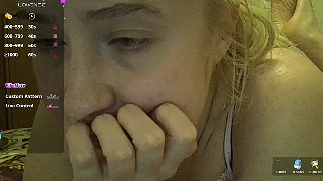 CurvyWild Lady30 online show from March 8, 2026, 1:14 am