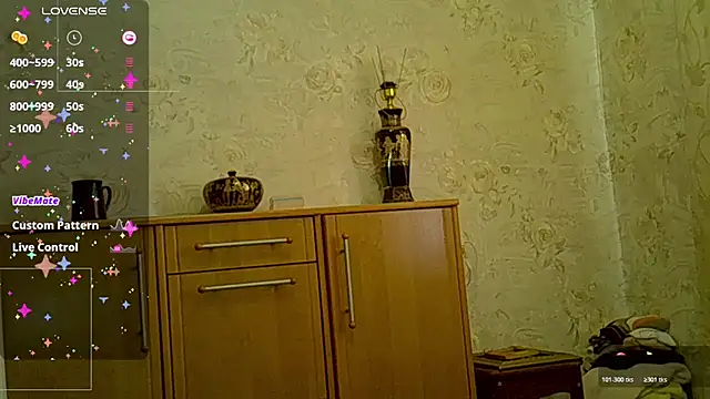 CurvyWild Lady30 online show from March 11, 2026, 10:54 am