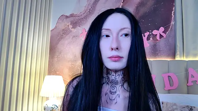 Snapshot of roxy_morrison_x chatting on July 10, 2026, 3:33 am roxy morrison x online show from July 10, 2026, 3:33 am