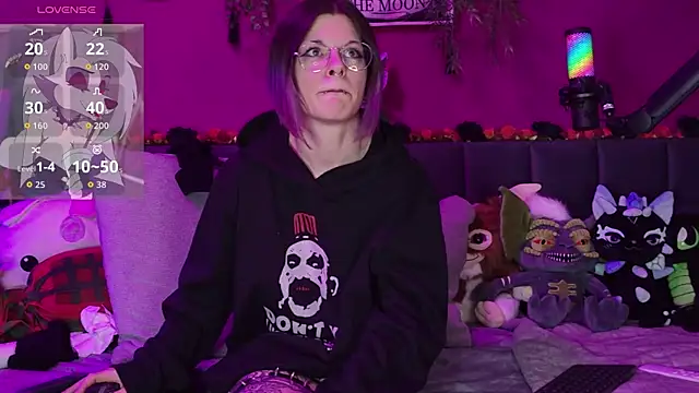 Snapshot of ViGothFox chatting on March 1, 2026, 7:05 pm ViGothFox online show from March 1, 2026, 7:05 pm