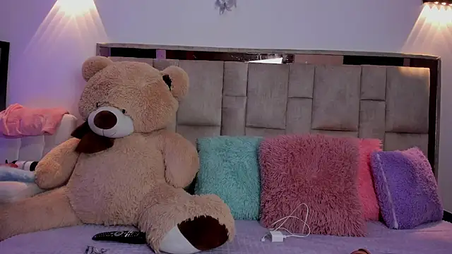 JuliettaArlet online show from March 12, 2026, 11:16 am