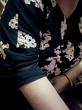 Snapshot of Simran_008 chatting on February 22, 2026, 2:59 pm Simran 008 online show from February 22, 2026, 2:59 pm