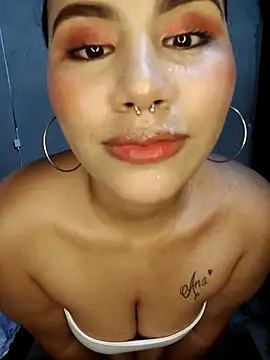 Snapshot of amandaa_21 chatting on April 10, 2026, 3:56 am amandaa 21 online show from April 10, 2026, 3:56 am