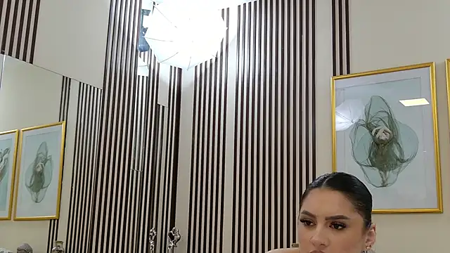 Snapshot of NicolePalm chatting on February 25, 2026, 4:22 am NicolePalm online show from February 25, 2026, 4:22 am