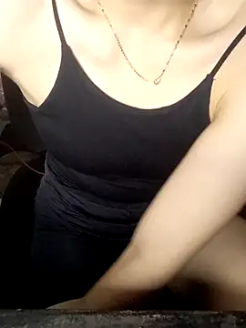 Snapshot of Lavi_sexy07 chatting on April 22, 2026, 3:13 pm Lavi sexy07 online show from April 22, 2026, 3:13 pm