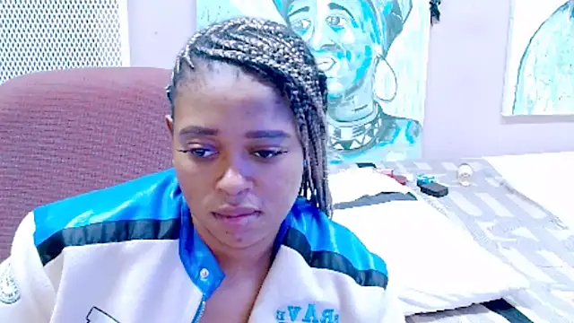 Snapshot of TyraHotxxx chatting on April 25, 2026, 5:21 pm TyraHotxxx online show from April 25, 2026, 5:21 pm