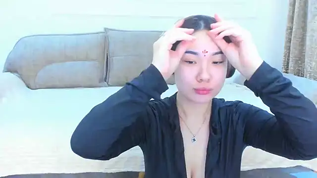 sexaxion lee online show from April 1, 2026, 7:55 pm