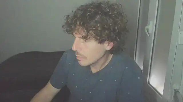 Snapshot of joaquin420_hot chatting on February 12, 2026, 4:24 pm joaquin420 hot online show from February 12, 2026, 4:24 pm