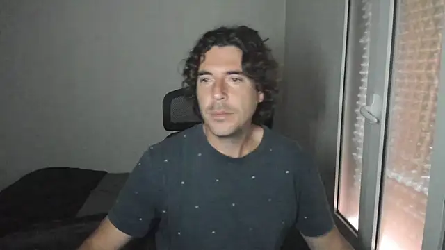 joaquin420 hot online show from April 25, 2026, 5:54 am