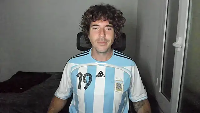 joaquin420 hot online show from May 5, 2026, 3:47 am