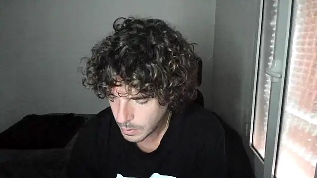 joaquin420 hot online show from May 7, 2026, 6:08 am
