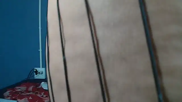 Sweet-Bella17 online show from April 14, 2026, 6:36 pm