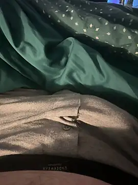 Thomascrtz online show from February 14, 2026, 5:21 pm