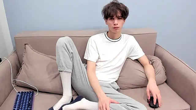 Ur NextDoor Boy online show from February 28, 2026, 7:37 pm