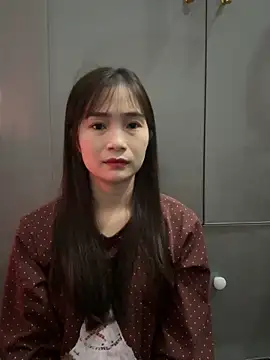 Snapshot of -Dumi- chatting on February 15, 2026, 1:24 am -Dumi- online show from February 15, 2026, 1:24 am