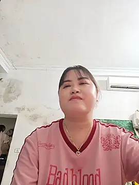 Kee-kimlee online show from June 15, 2026, 2:58 am