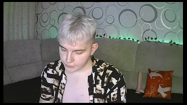 Snapshot of heatctrl chatting on February 15, 2026, 8:05 pm heatctrl online show from February 15, 2026, 8:05 pm