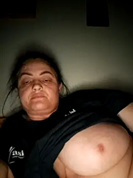 Snapshot of Sony28v chatting on April 10, 2026, 6:34 pm Sony28v online show from April 10, 2026, 6:34 pm