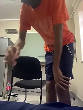 Effacement OS online show from February 9, 2026, 4:22 pm