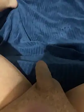 Snapshot of tardecaliente chatting on February 27, 2026, 7:58 pm tardecaliente online show from February 27, 2026, 7:58 pm