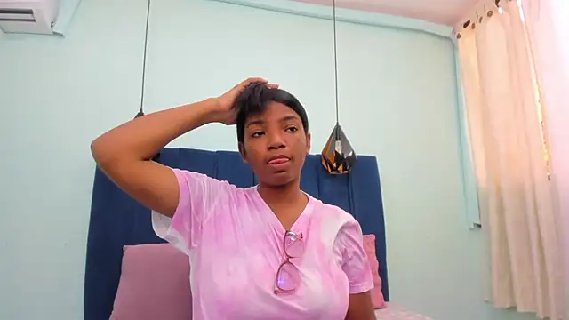 Sexy ebony 1 online show from July 19, 2026, 12:20 pm