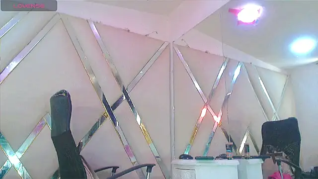 Snapshot of TifannyAmateur chatting on February 14, 2026, 7:21 pm TifannyAmateur online show from February 14, 2026, 7:21 pm