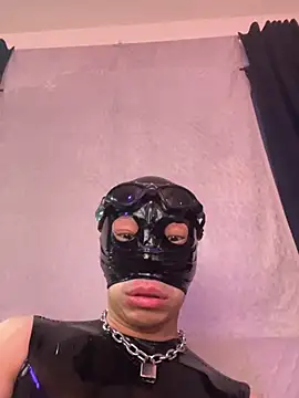 Snapshot of RubberGummi chatting on April 9, 2026, 11:48 am RubberGummi online show from April 9, 2026, 11:48 am