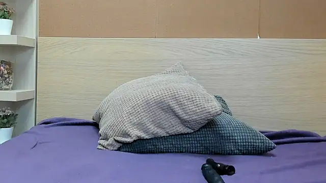 Snapshot of PinkyTwerkyX chatting on November 15, 2025, 1:18 pm PinkyTwerkyX online show from November 15, 2025, 1:18 pm