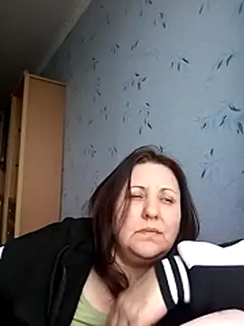 LockyCharm111 online show from February 14, 2026, 1:19 pm