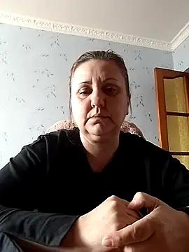 LockyCharm111 online show from February 16, 2026, 1:51 pm