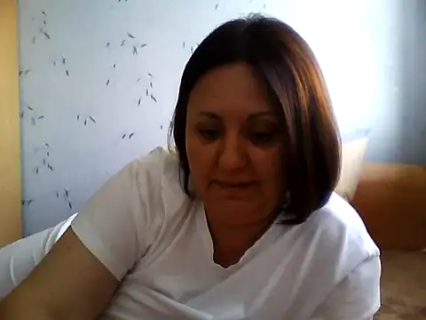 Snapshot of LockyCharm111 chatting on July 21, 2026, 4:31 pm LockyCharm111 online show from July 21, 2026, 4:31 pm