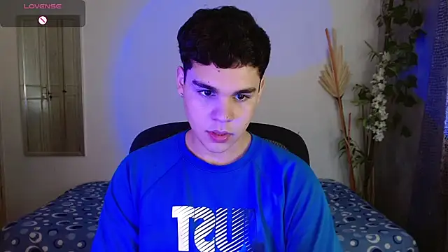 eithan jonnes online show from March 15, 2026, 8:04 pm