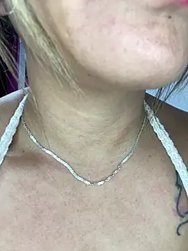 alana  070 online show from February 17, 2026, 1:07 pm