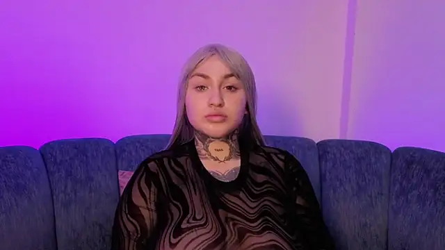 Snapshot of meowboo chatting on February 16, 2026, 9:00 pm meowboo online show from February 16, 2026, 9:00 pm