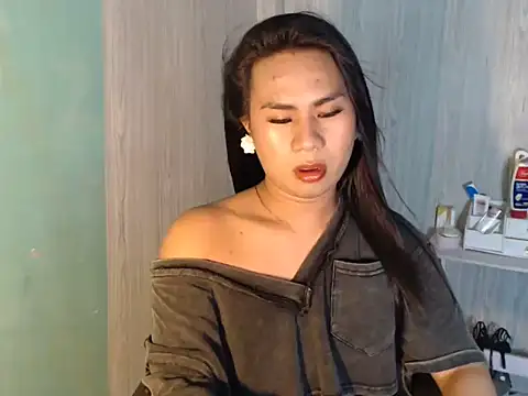 Snapshot of mauie69 chatting on June 18, 2026, 10:25 pm mauie69 online show from June 18, 2026, 10:25 pm