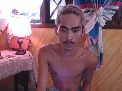 PlayWSlimm online show from March 20, 2026, 4:06 am