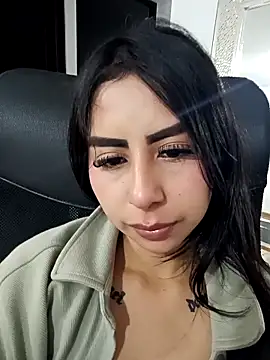 Snapshot of HotGirlK69 chatting on March 3, 2026, 1:45 am HotGirlK69 online show from March 3, 2026, 1:45 am