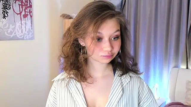 Snapshot of HolliBillig chatting on April 20, 2026, 7:15 pm HolliBillig online show from April 20, 2026, 7:15 pm