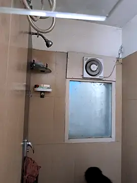 sexysilmy online show from April 11, 2026, 4:50 am