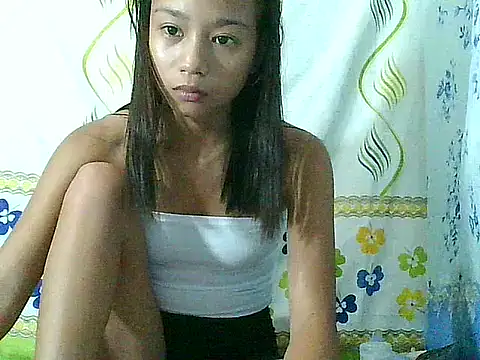 Asianpinay Skinny1818 online show from April 28, 2026, 2:27 am