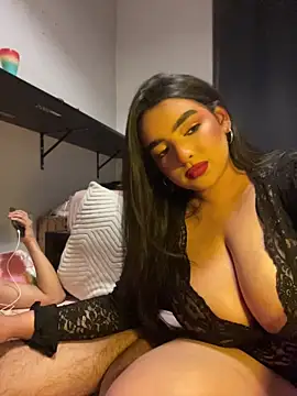 Snapshot of Mayaslow chatting on June 2, 2026, 9:28 pm Mayaslow online show from June 2, 2026, 9:28 pm