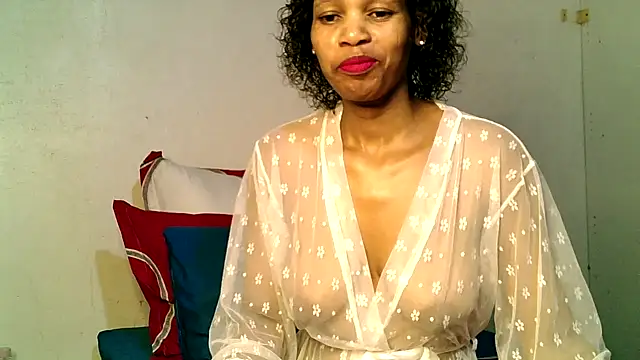 Snapshot of Mabelle_Eveline chatting on April 29, 2026, 5:30 pm Mabelle Eveline online show from April 29, 2026, 5:30 pm